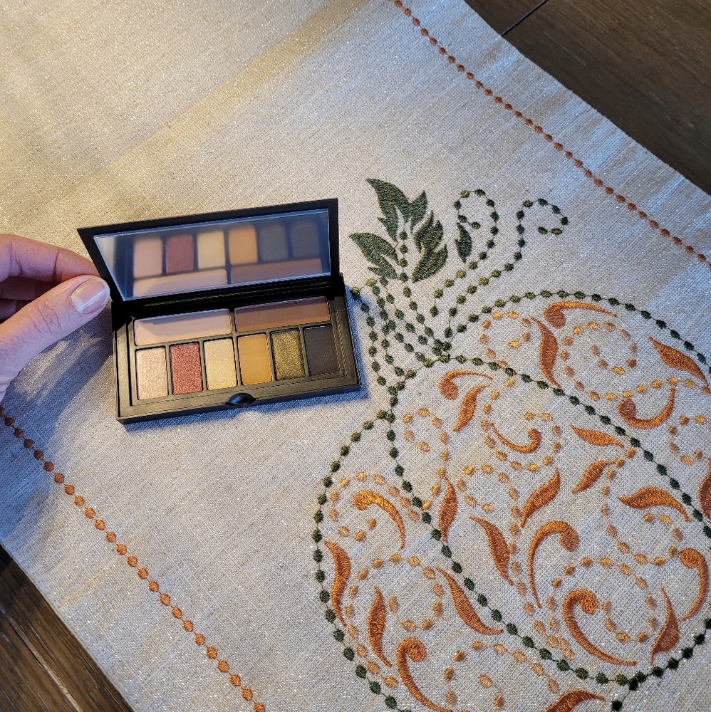Smashbox Canyon eyeshadow palette